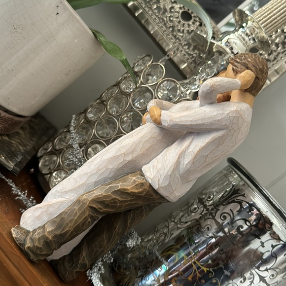 Willow Tree Together - Picture 4 of 9